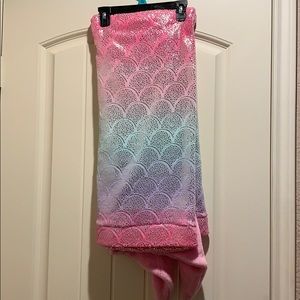 NWT mermaid blanket